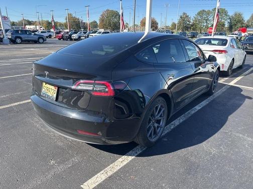 2022 Tesla Model 3 Standard Range