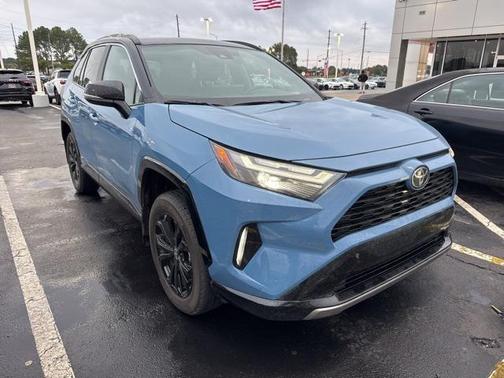 2025 Toyota RAV4 Hybrid SE