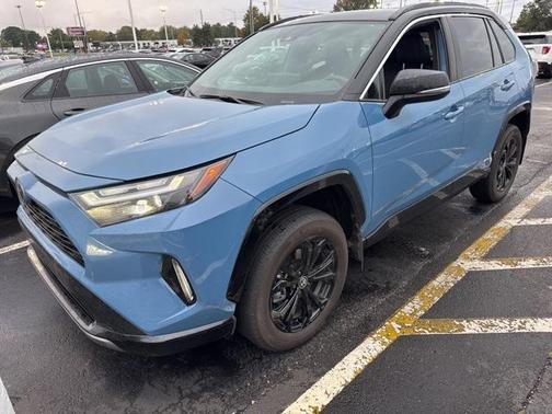 2025 Toyota RAV4 Hybrid SE