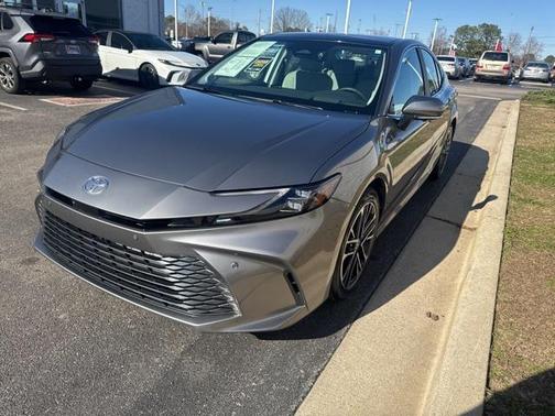 2025 Toyota Camry XLE