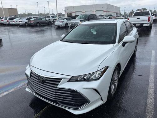 2021 Toyota Avalon XLE