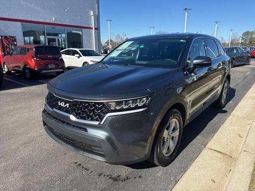 2022 Kia Sorento LX