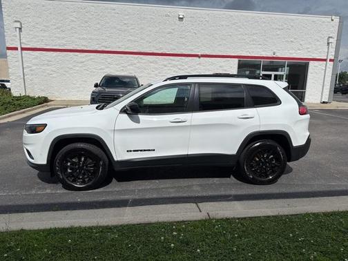 2023 Jeep Cherokee Altitude
