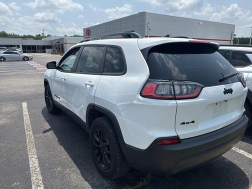 2023 Jeep Cherokee Altitude