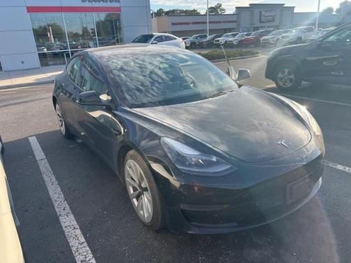 2023 Tesla Model 3 Standard Range