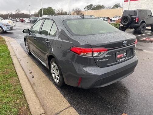 2025 Toyota Corolla Hybrid SE