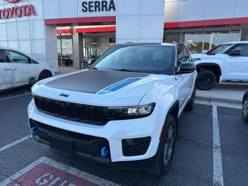 2022 Jeep Grand Cherokee 4xe Trailhawk