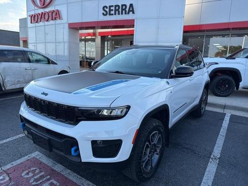 2022 Jeep Grand Cherokee 4xe Trailhawk