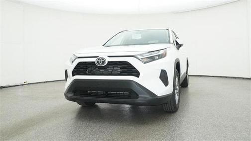 2025 Toyota RAV4 Hybrid SE
