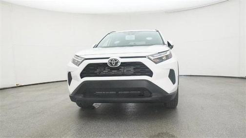 2025 Toyota RAV4 Hybrid SE