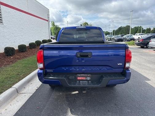 2022 Toyota Tacoma SR5
