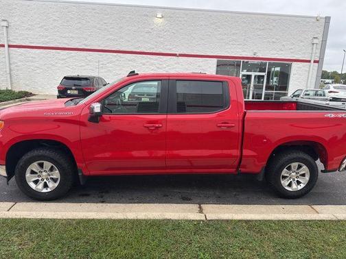 2025 Chevrolet Silverado 1500 LT