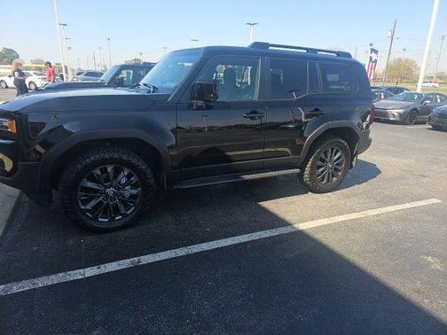 2025 Toyota Land Cruiser Base