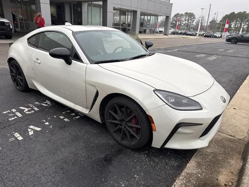 2025 Toyota GR86 Base