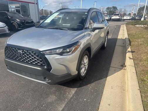 2022 Toyota Corolla Cross LE