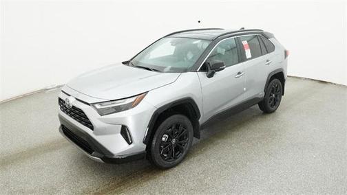 2025 Toyota RAV4 Hybrid SE