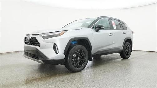 2025 Toyota RAV4 Hybrid SE
