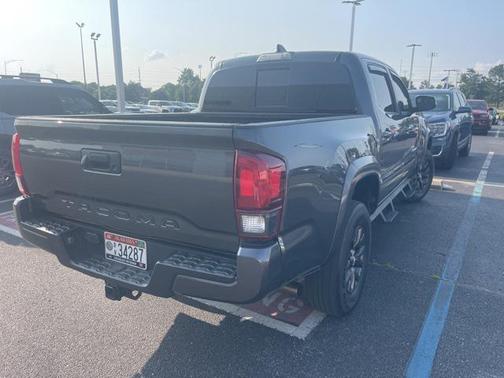 2022 Toyota Tacoma SR5