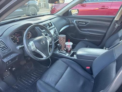 2017 Nissan Altima 2.5 SR