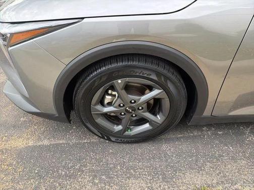 Steel Gray 2025 Kia K4 LXS