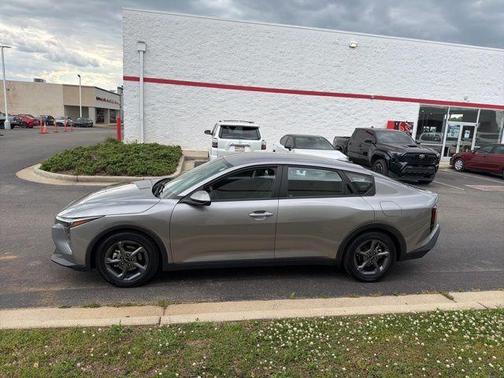 Steel Gray 2025 Kia K4 LXS