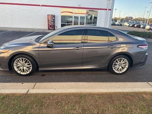 2018 Toyota Camry XLE