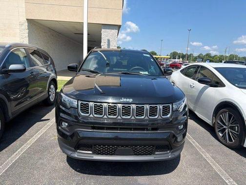 Black 2024 Jeep Compass Latitude