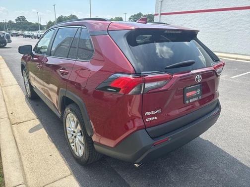 2020 Toyota RAV4 XLE Premium