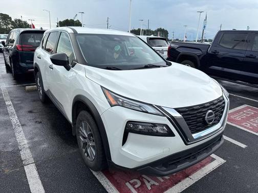 2021 Nissan Rogue S