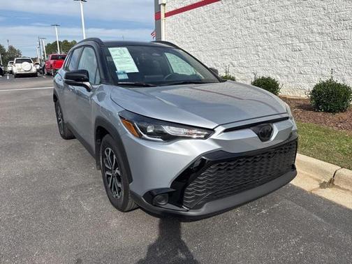 2025 Toyota Corolla Hybrid SE