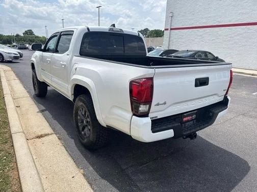 Ice Cap 2023 Toyota Tacoma SR5