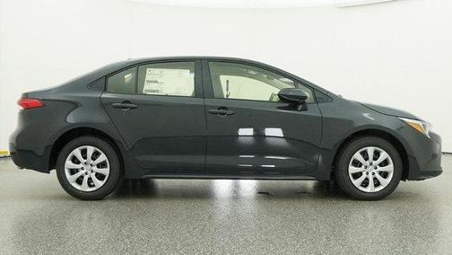 Underground 2026 Toyota Corolla Hybrid SE