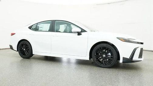 Ice Cap 2026 Toyota Camry SE