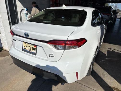 2025 Toyota Corolla Hybrid LE