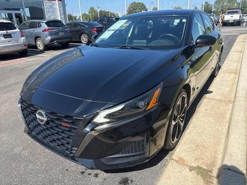 2024 Nissan Altima SR FWD