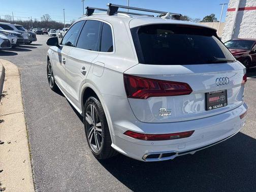 2020 Audi Q5 Premium Plus 55 TFSI e quattro S tronic