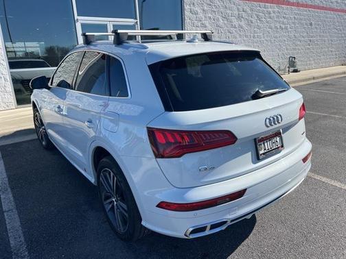 2020 Audi Q5 Premium Plus 55 TFSI e quattro S tronic