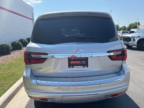 2020 INFINITI QX80 Luxe