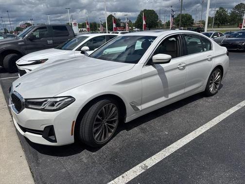 2021 BMW 540 540i