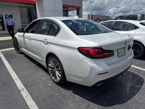 2021 BMW 540 540i