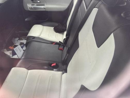 2021 Mercedes-Benz GLB 250 Base