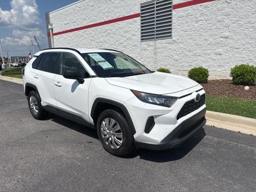 2019 Toyota RAV4 LE