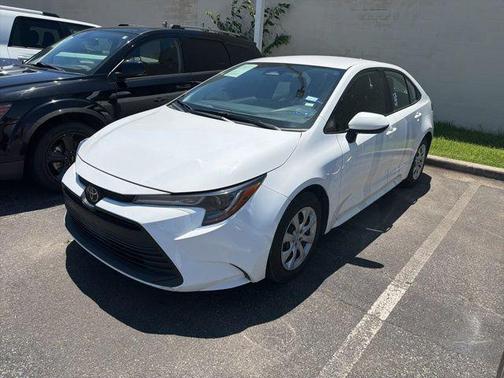 Ice Cap 2024 Toyota Corolla LE