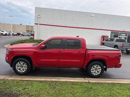 Red Alert 2022 Nissan Frontier SV