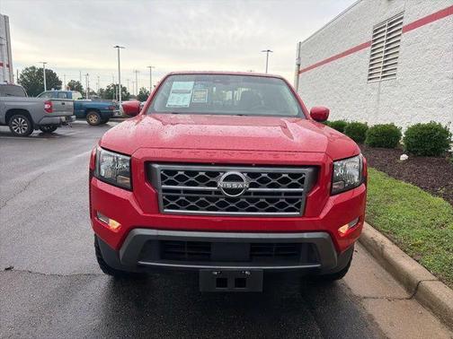 Red Alert 2022 Nissan Frontier SV