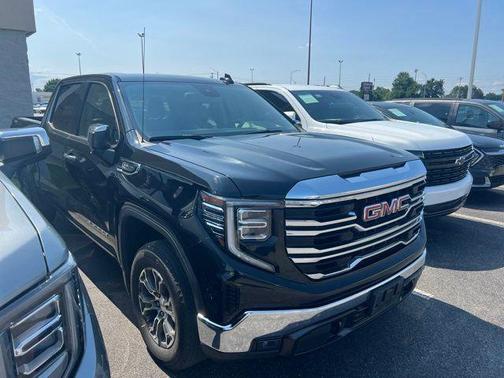 Onyx Black 2025 GMC Sierra 1500 SLT