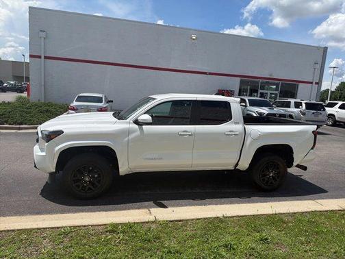 Ice Cap 2025 Toyota Tacoma SR5