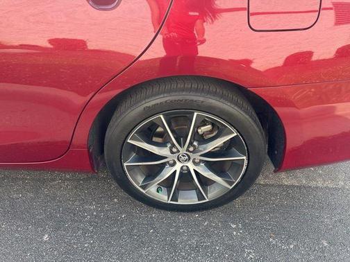 2015 Toyota Camry XSE