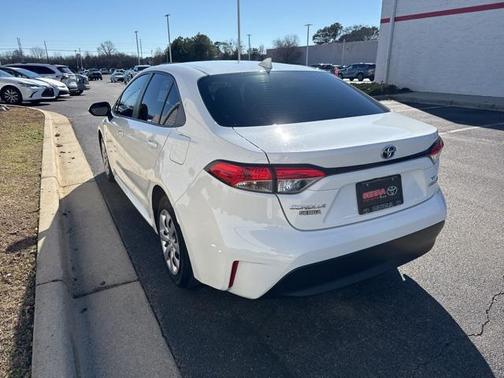 2024 Toyota Corolla Hybrid SE