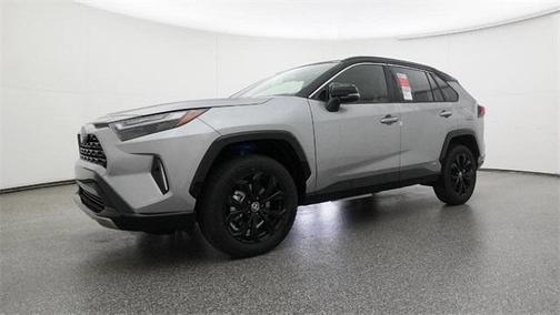 2025 Toyota RAV4 Hybrid SE